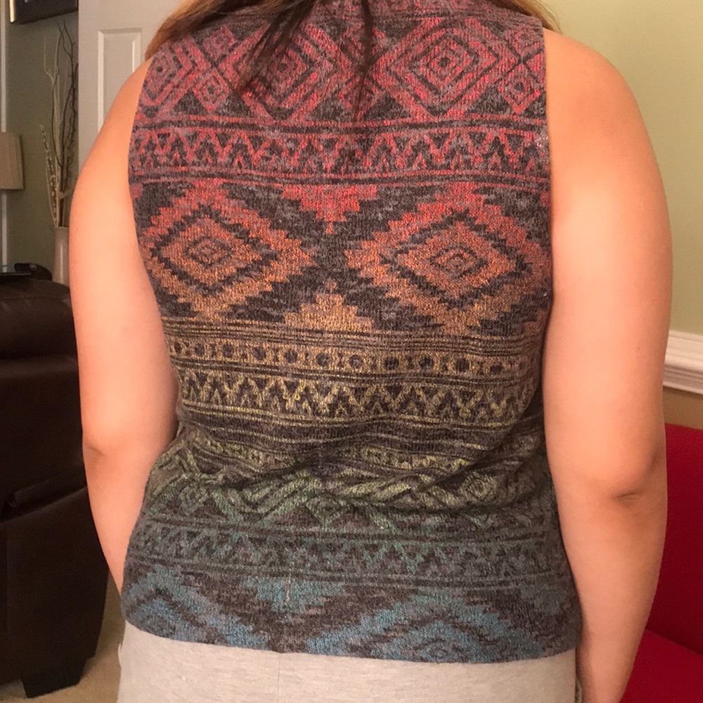 Shirt - Picture 2 of 2